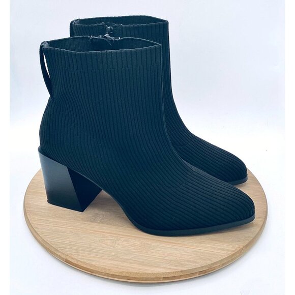 Torrid Sock Boots Womens 10.5 WW Black Mesh Pointed Toe Ankle Ribbed - Picture 1 of 11